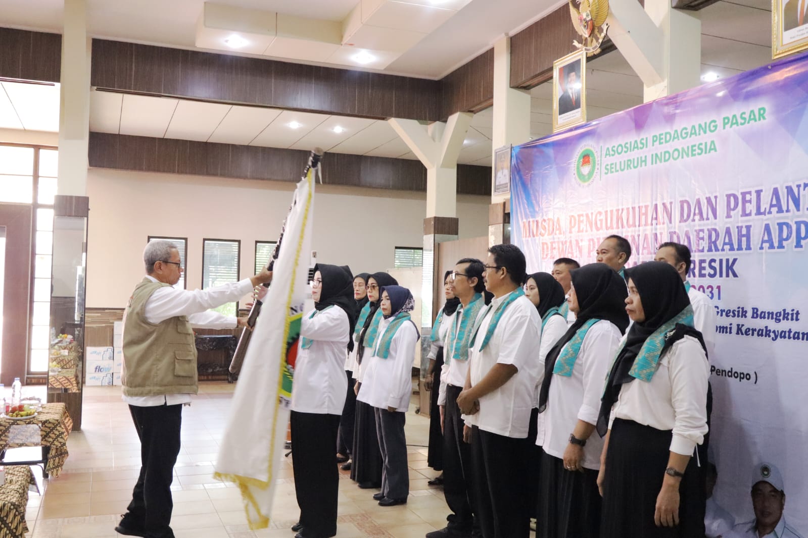gresik